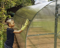 Vzdrževanje rastlinjaka