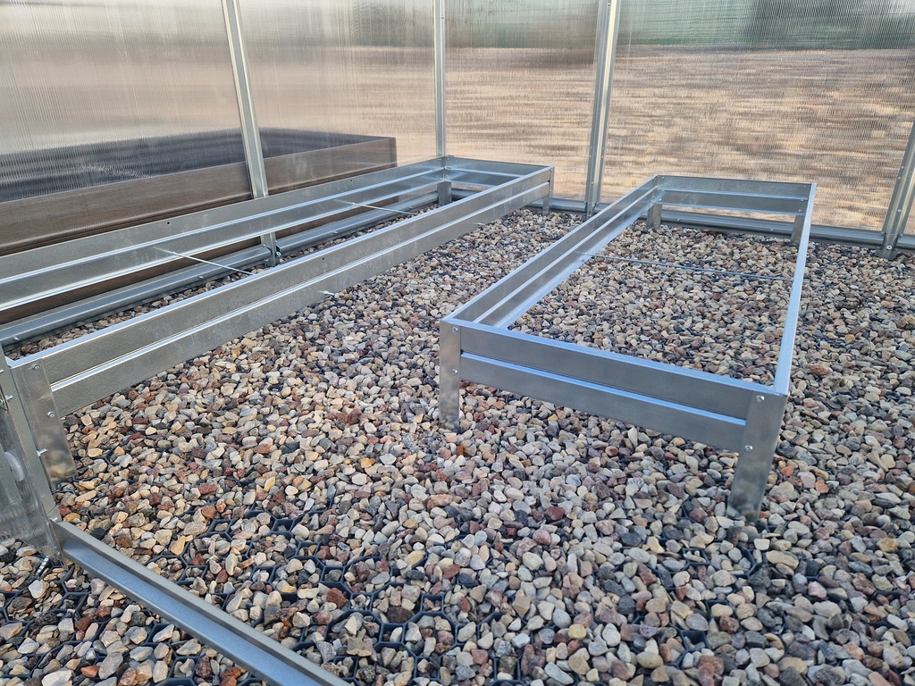 Komplet dvignjenih gredic za rastlinjak širine 3 m slika 2